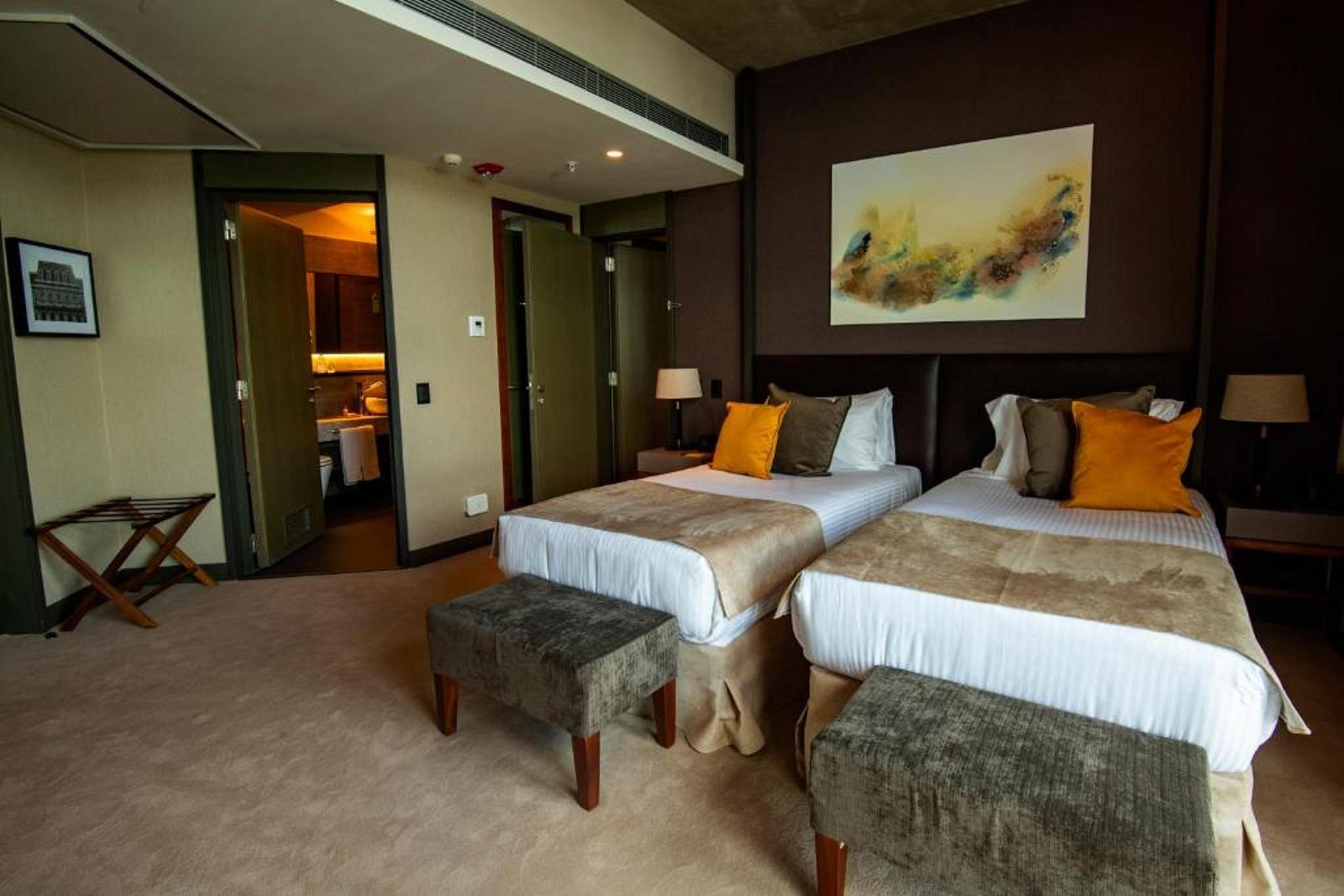 Hotel Grand Brizo La Plata Zewnętrze zdjęcie